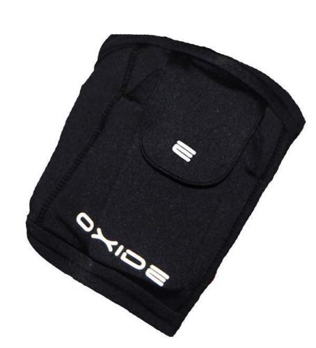 OXIDE kapsa na mobil, Black